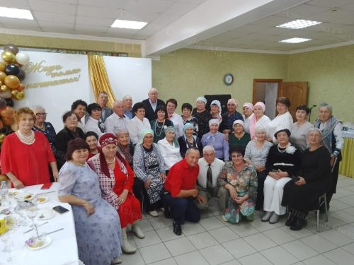 Өлкәннәр айлыгы уңаеннан ветераннарны хөрмәтләделәр