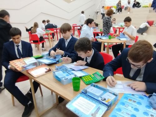 Школьники Азнакаевского района приняли участие в экологическом проекте «В поисках углеродного следа»