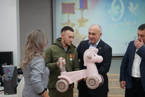 В Азнакаево состоялась встреча с ветеранами СВО