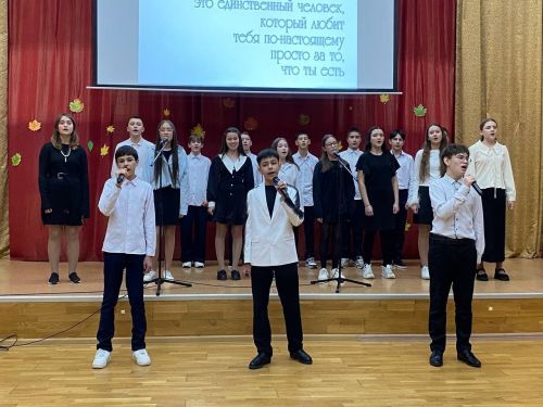 Для самых дорогих: праздник в честь мам!