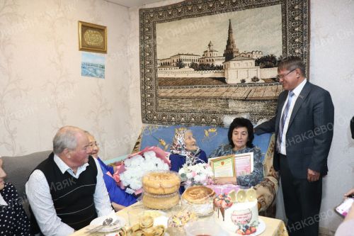 В поселке Победа отметили 100-летие Магсумы Абдуллиной