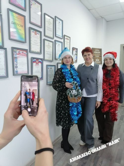В Азнакаевском районе стартовала новогодняя игра «Тайный Дед Мороз»