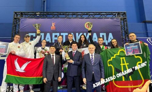 Азнакай районы муниципаль хезмәткәрләре спартакиададан җиңү белән кайттылар