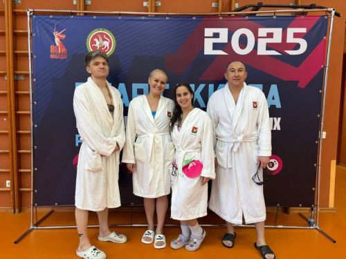 Йөзү турнирында Азнакай командасы көмеш медаль яулады