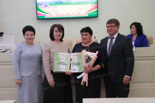 Элиза Мәрданшина: “Яңа туган сабыйдан алып өлкән яшьтәге әби-бабайларны да кайгыртабыз”
