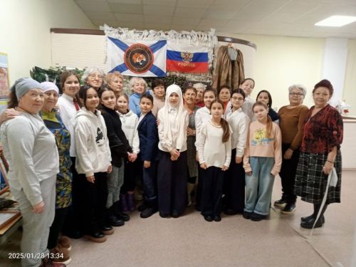 Школьники в гостях у «серебряных» волонтёров группы «ВИКТОРИЯ»