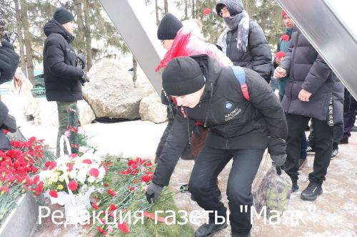 В Азнакаево прошел митинг, посвященный героям афганской войны