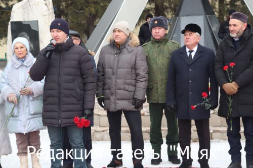 В Азнакаево прошел митинг, посвященный героям афганской войны