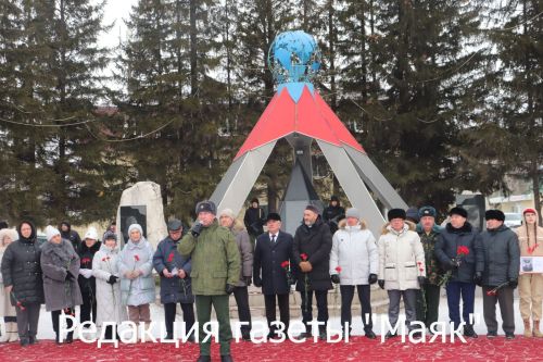 В Азнакаево прошел митинг, посвященный героям афганской войны