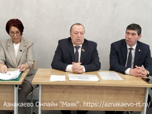 Святое дело — Родине служить!