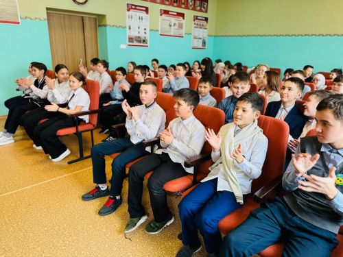 Туган тел: праздник родного языка в Азнакаево