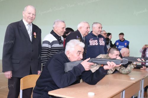 В Азнакаево состоялся конкурс «Ворошиловский стрелок»