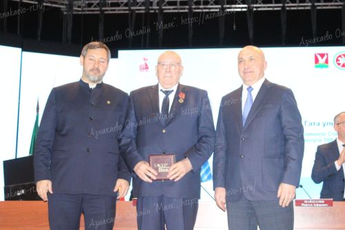 Олег Коробченко: «Азнакай күп күрсәткечләр буенча үрнәк»