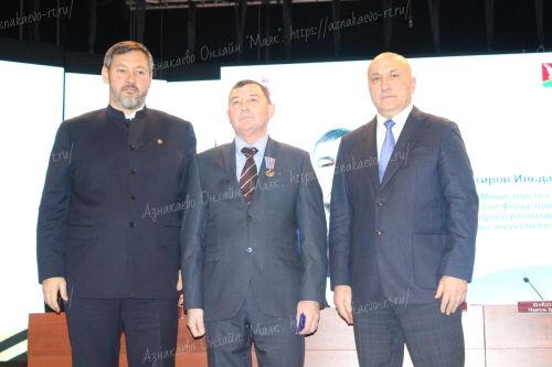 Азнакаево посетил министр промышленности и торговли РТ Олег Коробченко