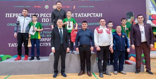 Азнакайлы Татарстан беренчелегеннән медаль белән кайтты