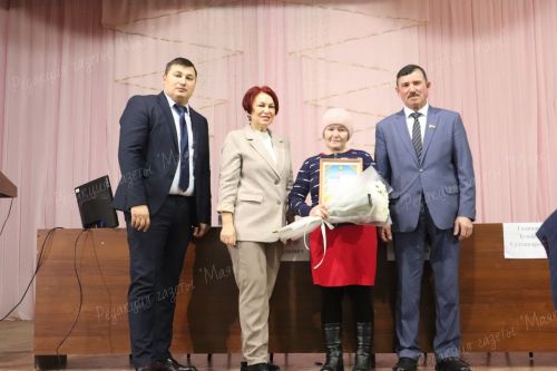 Кәкре Елга авылы халык җыены аеруча киңәйтелгән шарталарда узды