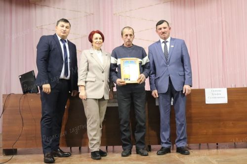Кәкре Елга авылы халык җыены аеруча киңәйтелгән шарталарда узды