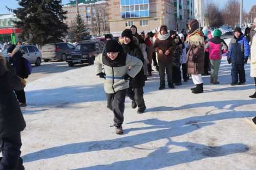 В Азнакаево прошёл праздник  «Ай - да, Масленица!»