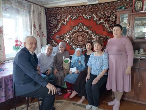 Вручение юбилейных медалей «80 лет Победы в ВОВ 1941-1945гг.» труженикам тыла