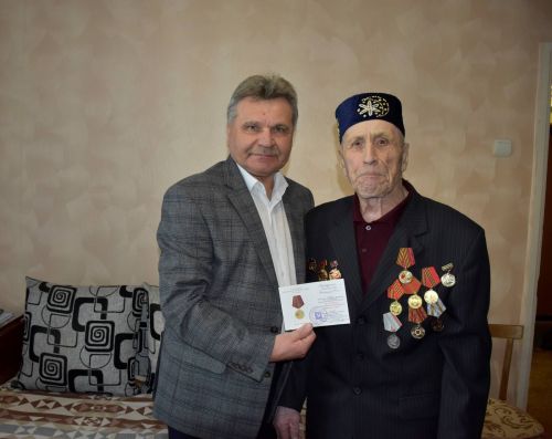 Ветеранам и труженикам тыла Актюбы вручены юбилейные медали