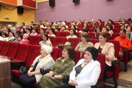 В Азнакаево прошел конкурс женщин-депутатов