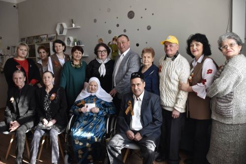 Ветеранам и труженикам тыла Актюбы вручены юбилейные медали
