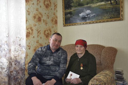 Ветеранам и труженикам тыла Актюбы вручены юбилейные медали