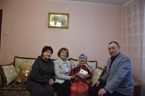 Ветеранам и труженикам тыла Актюбы вручены юбилейные медали