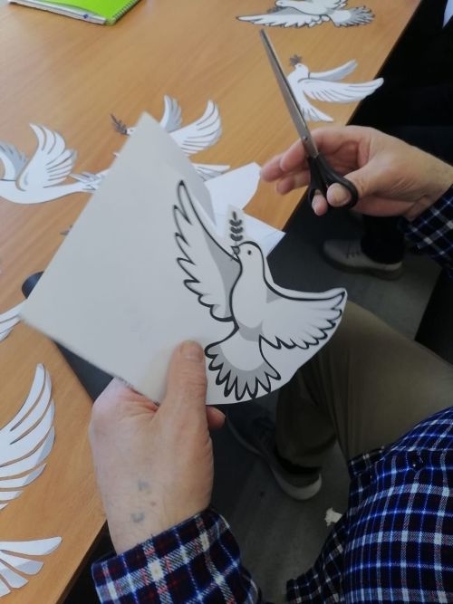 В Азнакаево стартовала акция «Голубь мира – Голубь Победы»