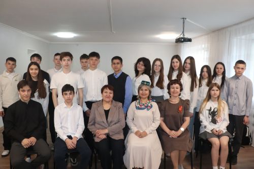 Писатель, поэт, журналист