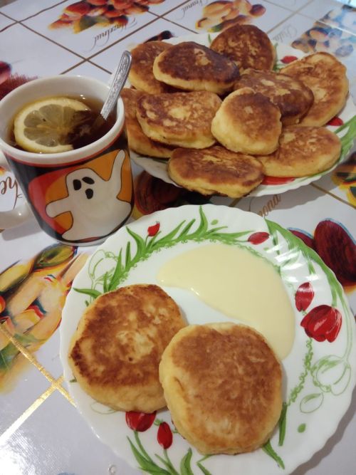 Сырники с абрикосами в духовке