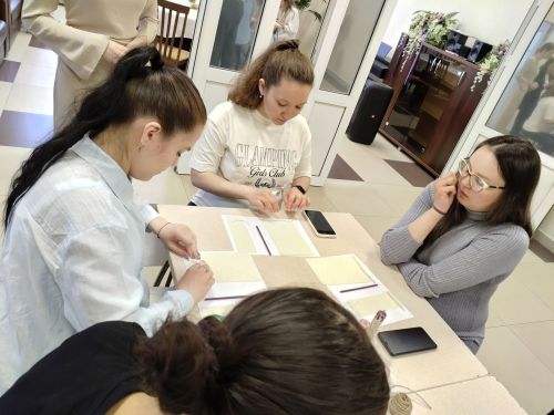 Азнакайда йөкле хатын-кызлар айлыгы кысаларында кызыклы очрашулар үткәрелә