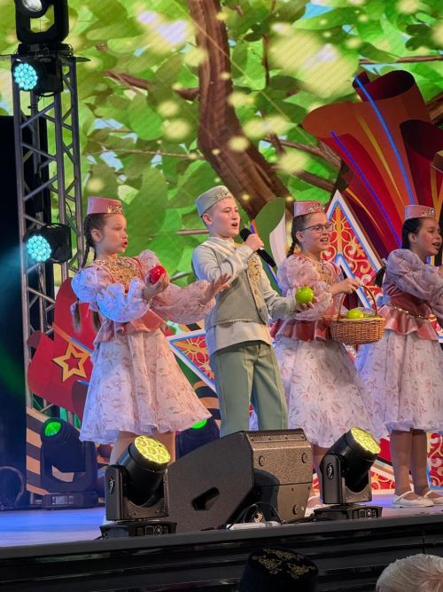 Юные  таланты Азнакаево  покорили фестиваль «Созвездие-Йолдызлык - 2025»