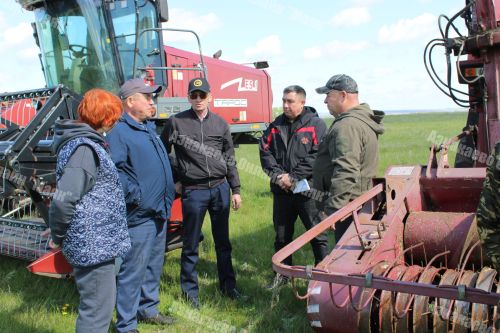 Азнакайда терлек азыгы әзерләү техникасын тикшерделәр