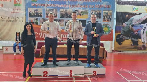 Юные борцы Азнакаево сразились в турнире по корэш и борьбе на поясах