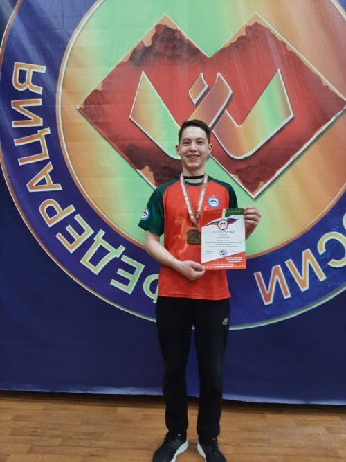 Азнакайлылар кул көрәше буенча Бөтенроссия ярышларында җиңү яуладылар