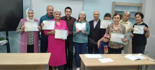 Пенсионеры Азнакаево освоили компьютерную грамотность