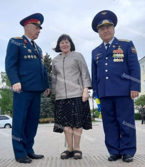 Азнакайлы теплоходта сәяхәт итте