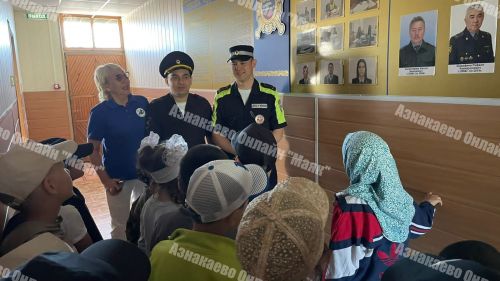 Учащиеся Азнакаево посетили музей Госавтоинспекции