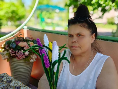 Подопечные Азнакаевского дома-интерната создают красоту своими руками