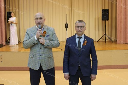 Азнакайда нефтьче-ветераннарны хөрмәтләделәр