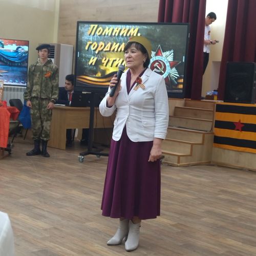 В Азнакаевском политехническом техникуме прошел «Весенний вальс Победы»