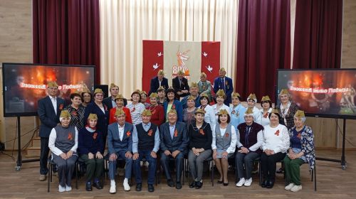 В Азнакаевском политехническом техникуме прошел «Весенний вальс Победы»