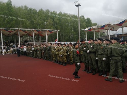 В Азнакаево торжественно отметили День Победы