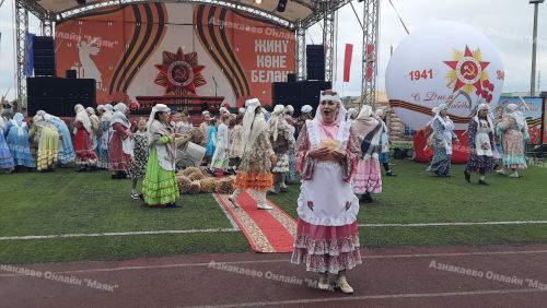 В Азнакаево торжественно отметили День Победы