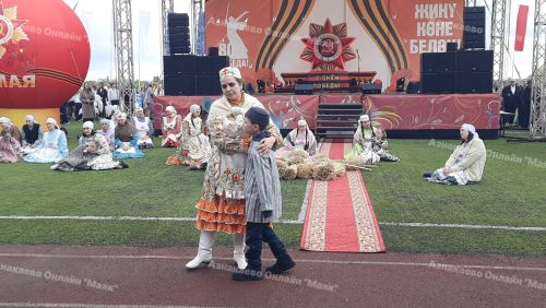 В Азнакаево торжественно отметили День Победы