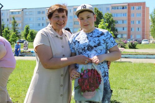 Международный день соседей: праздник дружбы и единства в парке Семьи