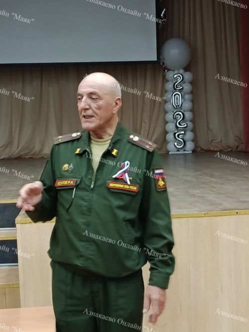 В Азнакаево состоялись проводы призывников на военную службу