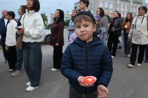 22 июня: Азнакаевцы зажгли «Свечу памяти»