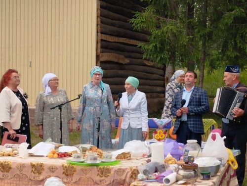 «Авыл бәйрәме» в Новом Тумутуке: праздник дружбы и традиций
